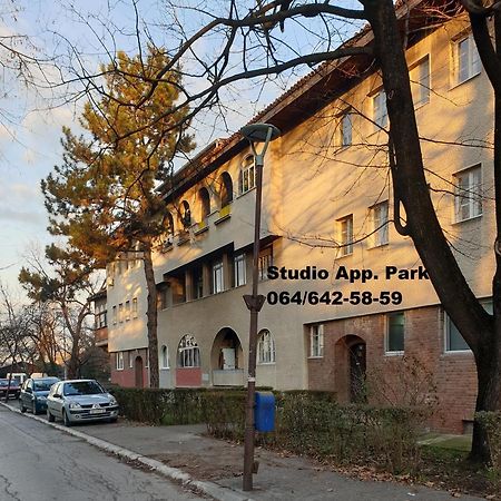 Apartman Park Jagodina-Studio U Centru Grada Exterior photo